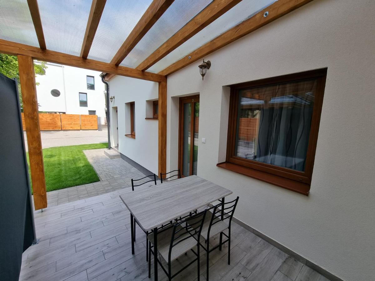 Karinthy Haz Guest House Siófok Eksteriør bilde
